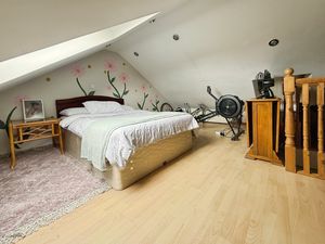 Photo 9- click for photo gallery